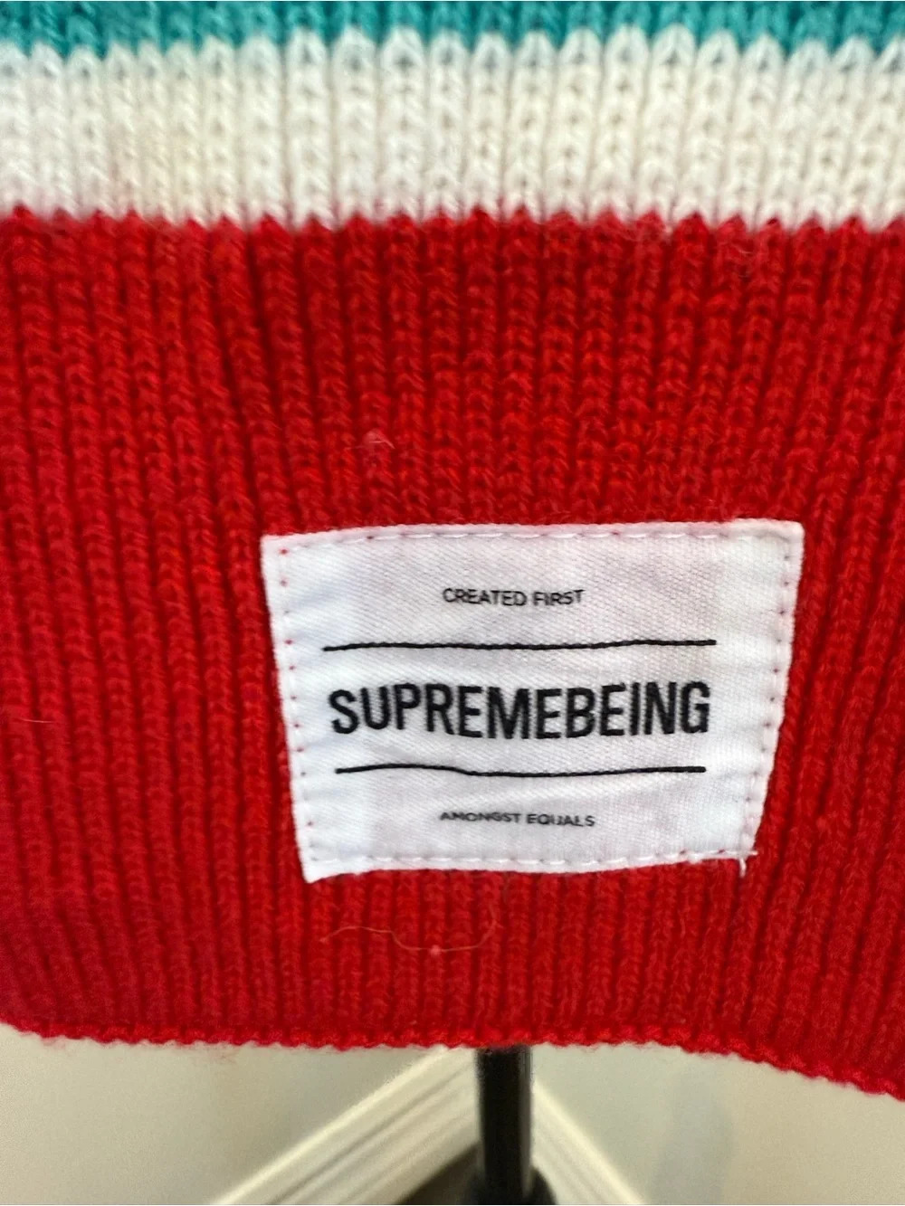 Supremebeing stay warm